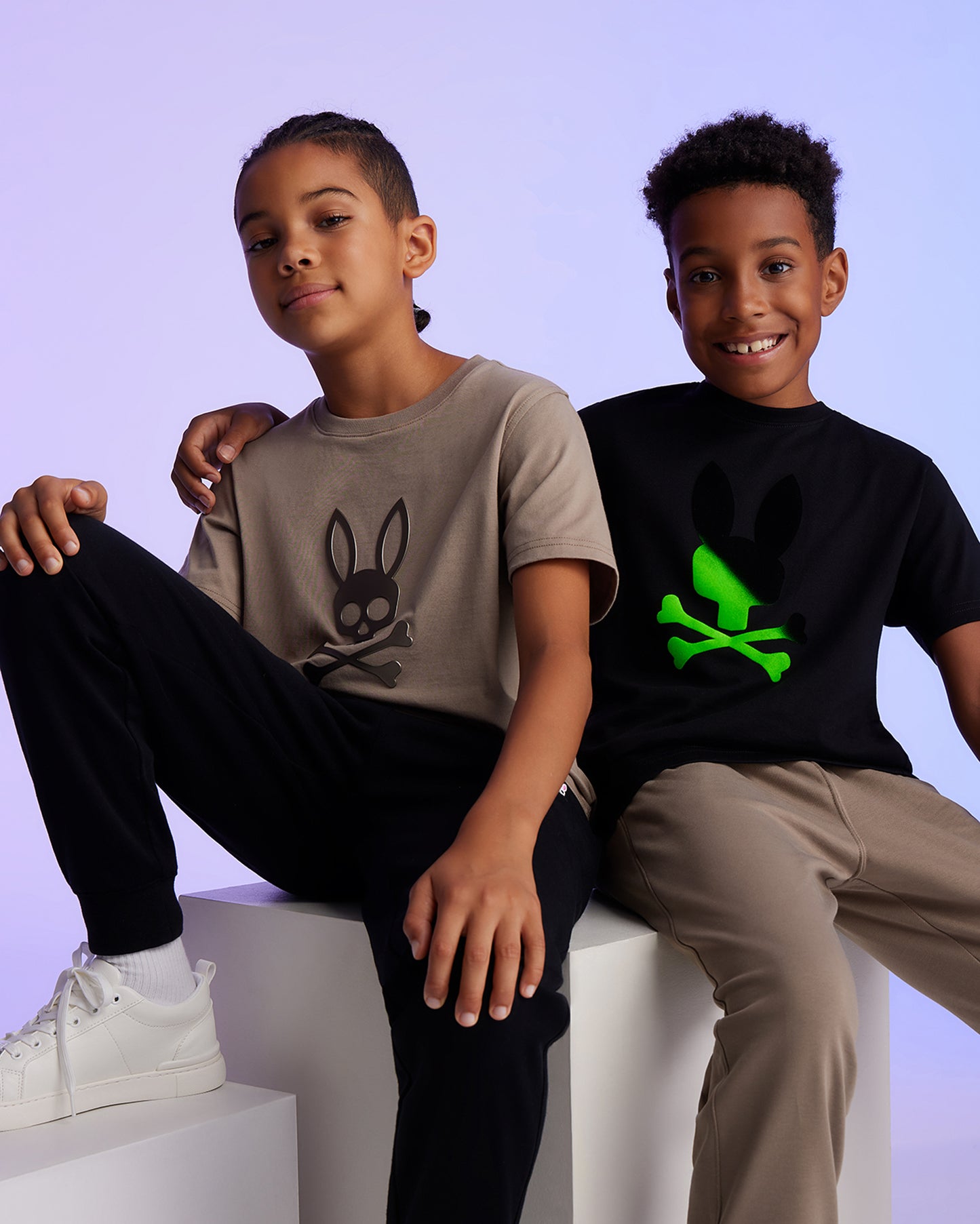 KIDS LOS ANGELES GRADIENT FLOCKING GRAPHIC TEE - B0U817Z1PC