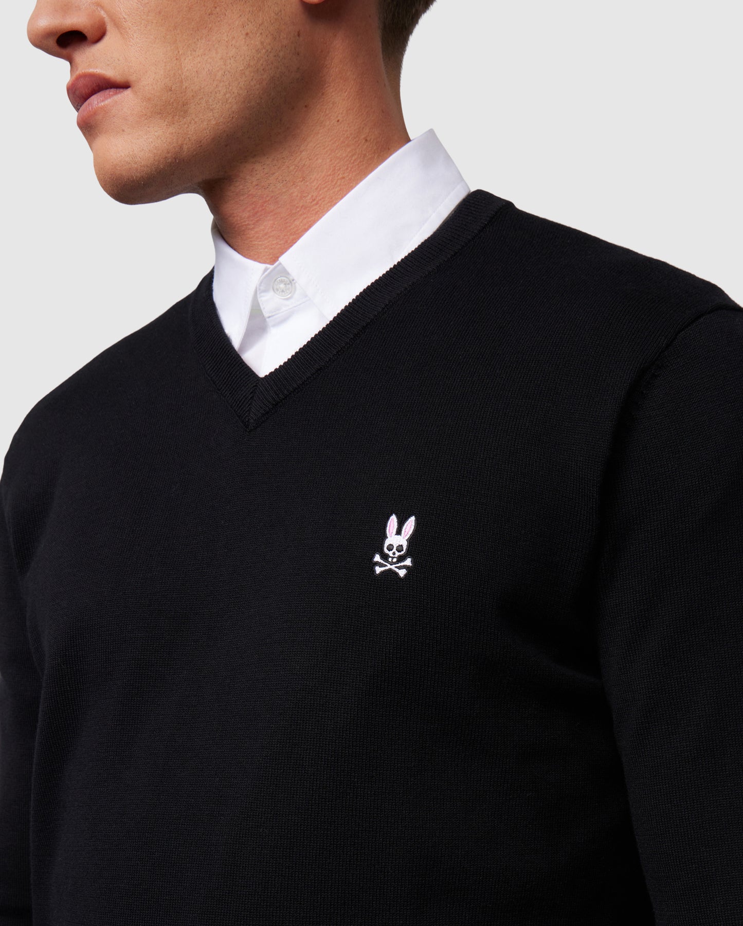 MENS ROSEVILLE V NECK SWEATER - B6E745A2SW