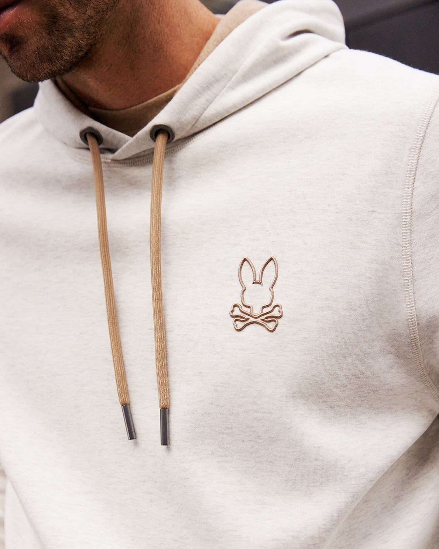 MENS OUTLINE PULLOVER HOODIE - B6H505Z1CN