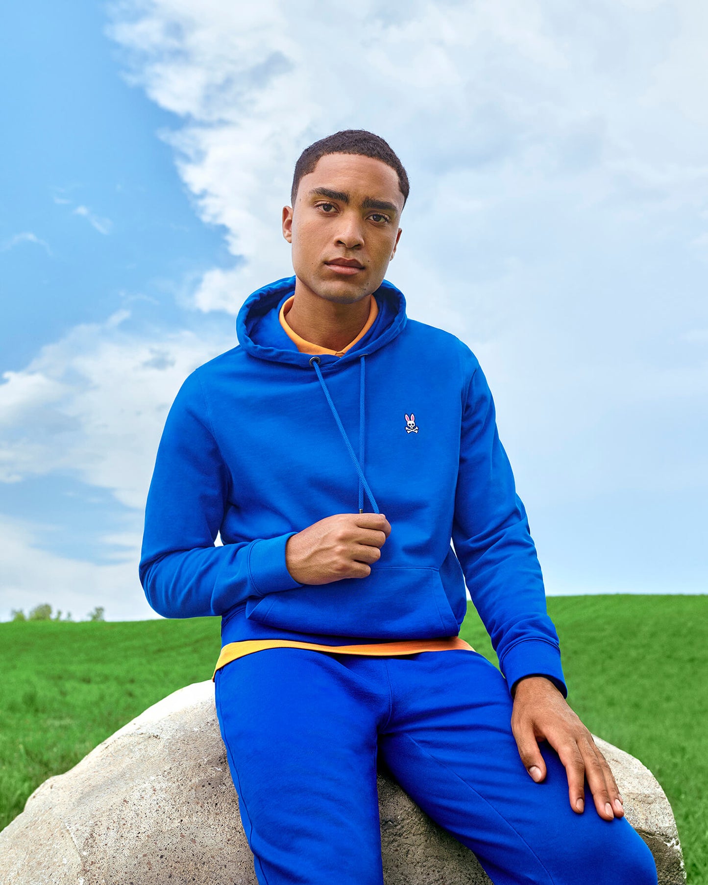 MENS CLASSIC FRENCH TERRY PULLOVER HOODIE - B6H825Z1FT