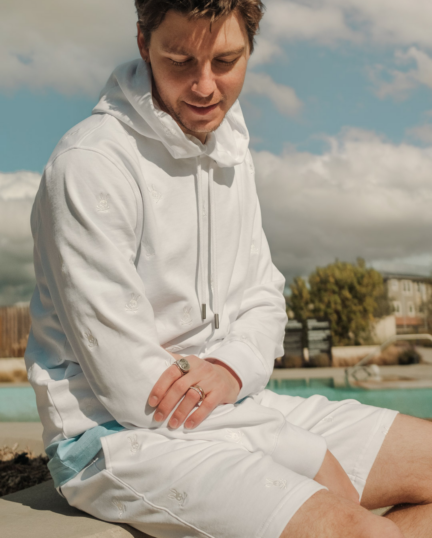 MENS WOAD EMBROIDERED POPOVER HOODIE - B6H706X1FT