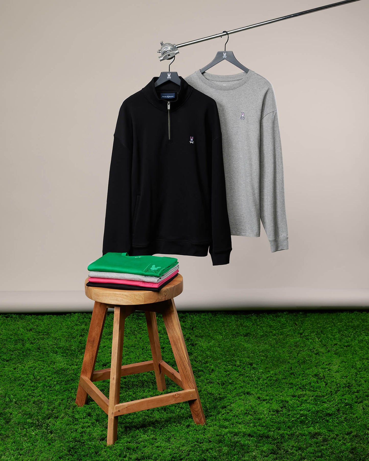 MENS CLASSIC RELAXED FIT LONG SLEEVE TEE - B6T488Z1PC