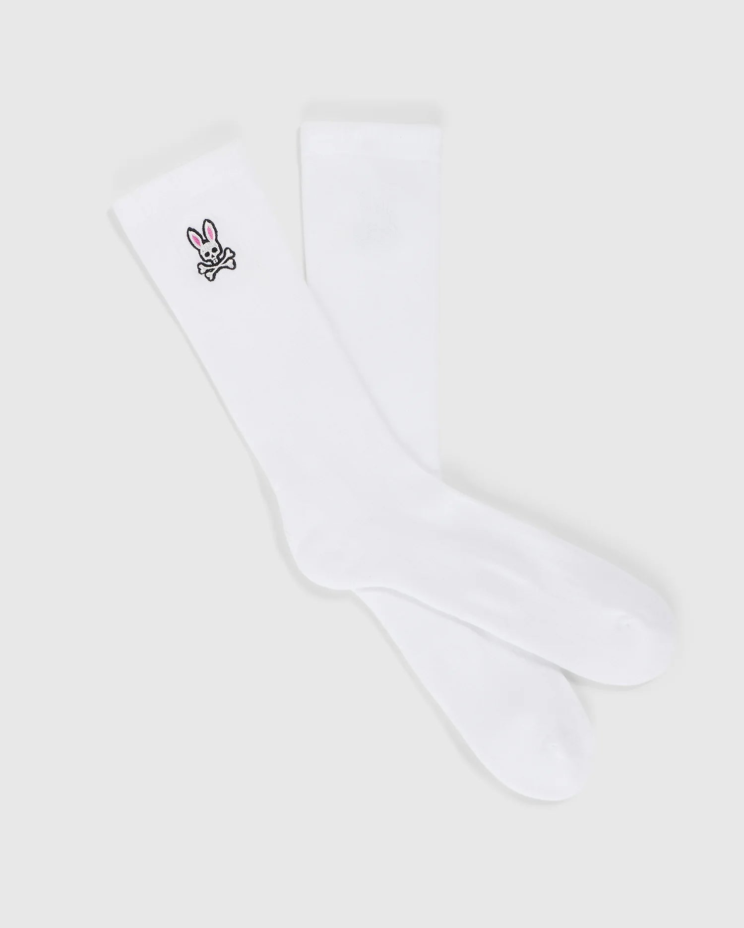 MENS FASHION SOCKS - B6F486C200 by Psycho Bunny are crafted from Pima cotton, featuring a charming embroidered white rabbit outlined in black with pink accents on a light gray background.