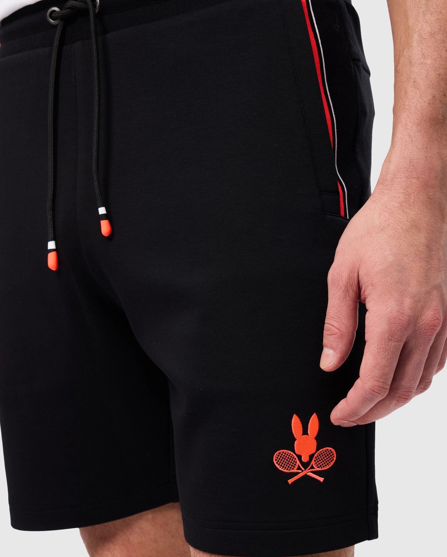 MENS COURTSIDE TRACK SHORT B6R690C200