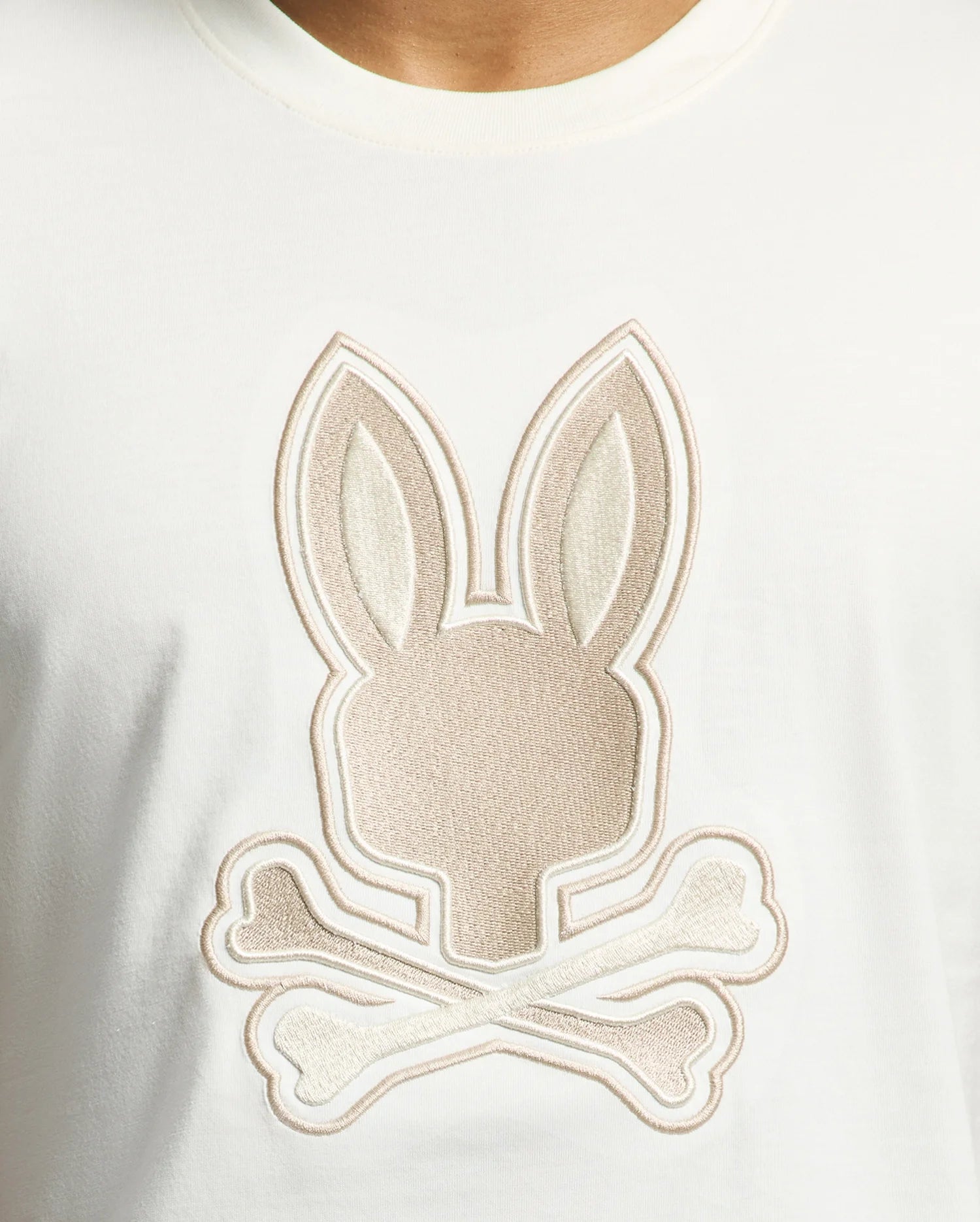 Mens White New Castle Embroidered Graphic Tee | Psycho Bunny