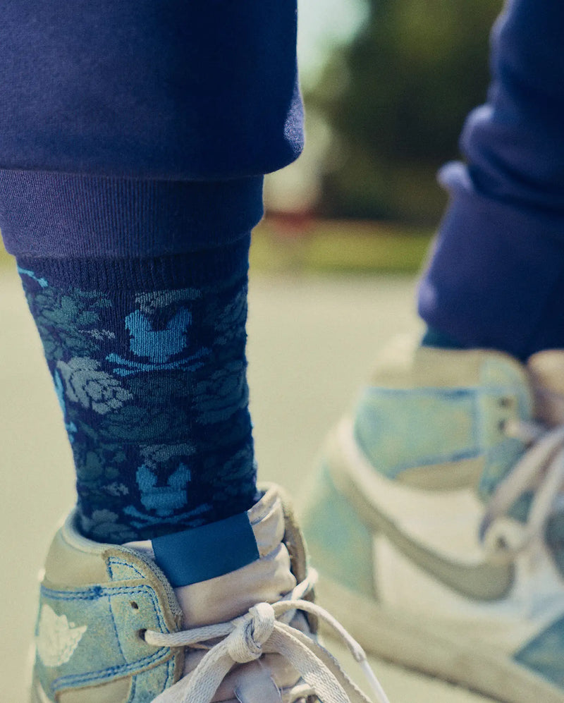 CHAUSSETTES HABILLÉES AUX MOTIFS DU BUNNY ET FLEURIES