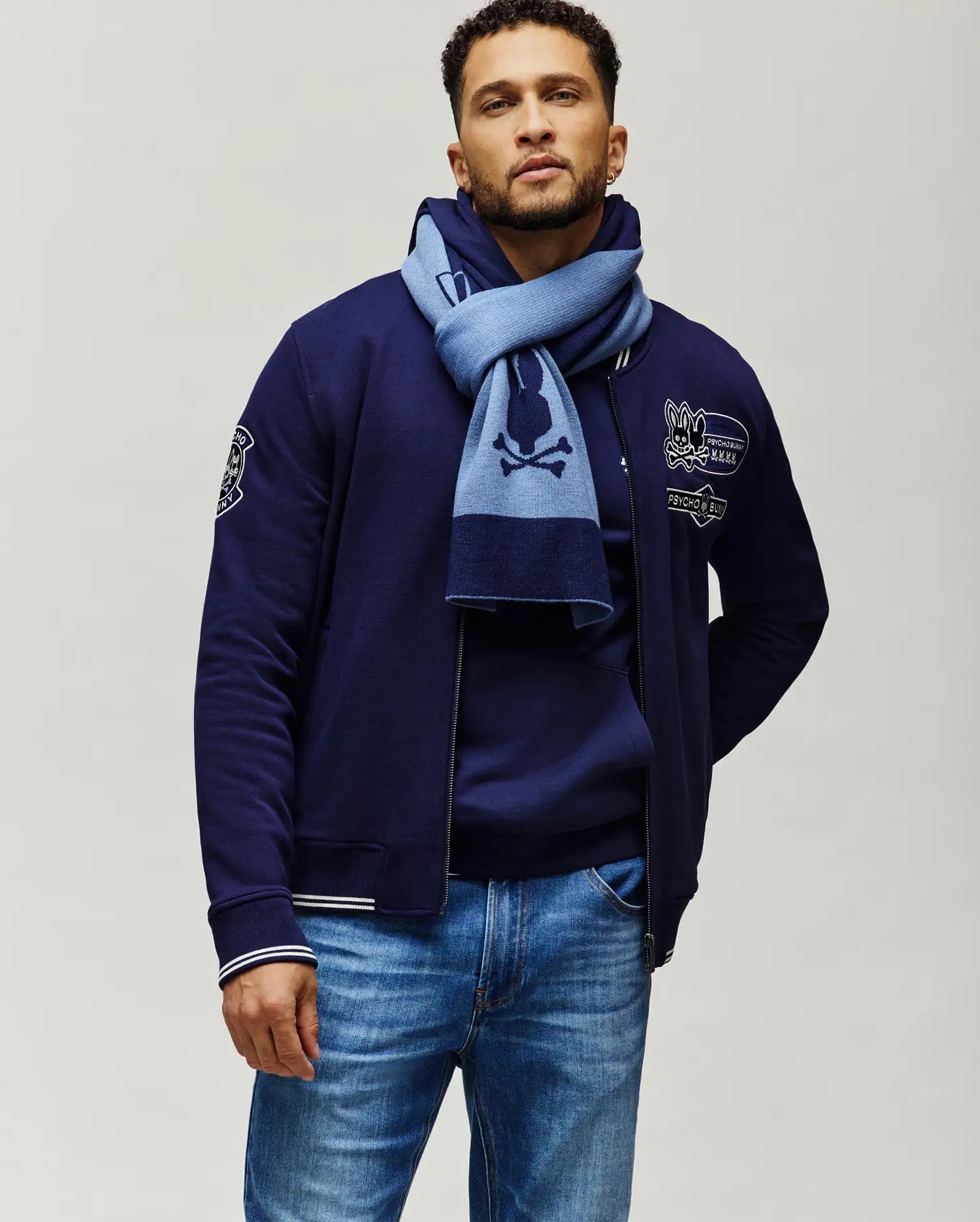 MENS DARIAN SQUARE LOGO SCARF - MO2500015