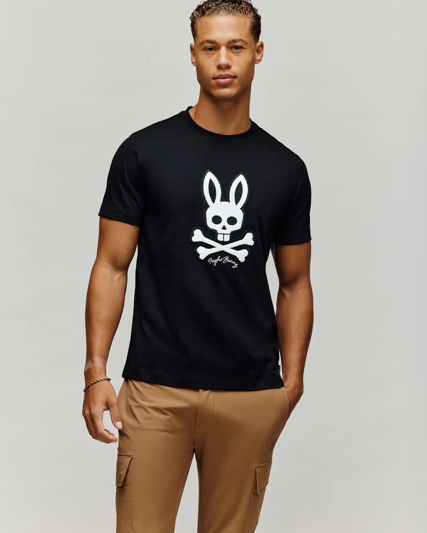 T-SHIRT AU MOTIF DU BUNNY TATE