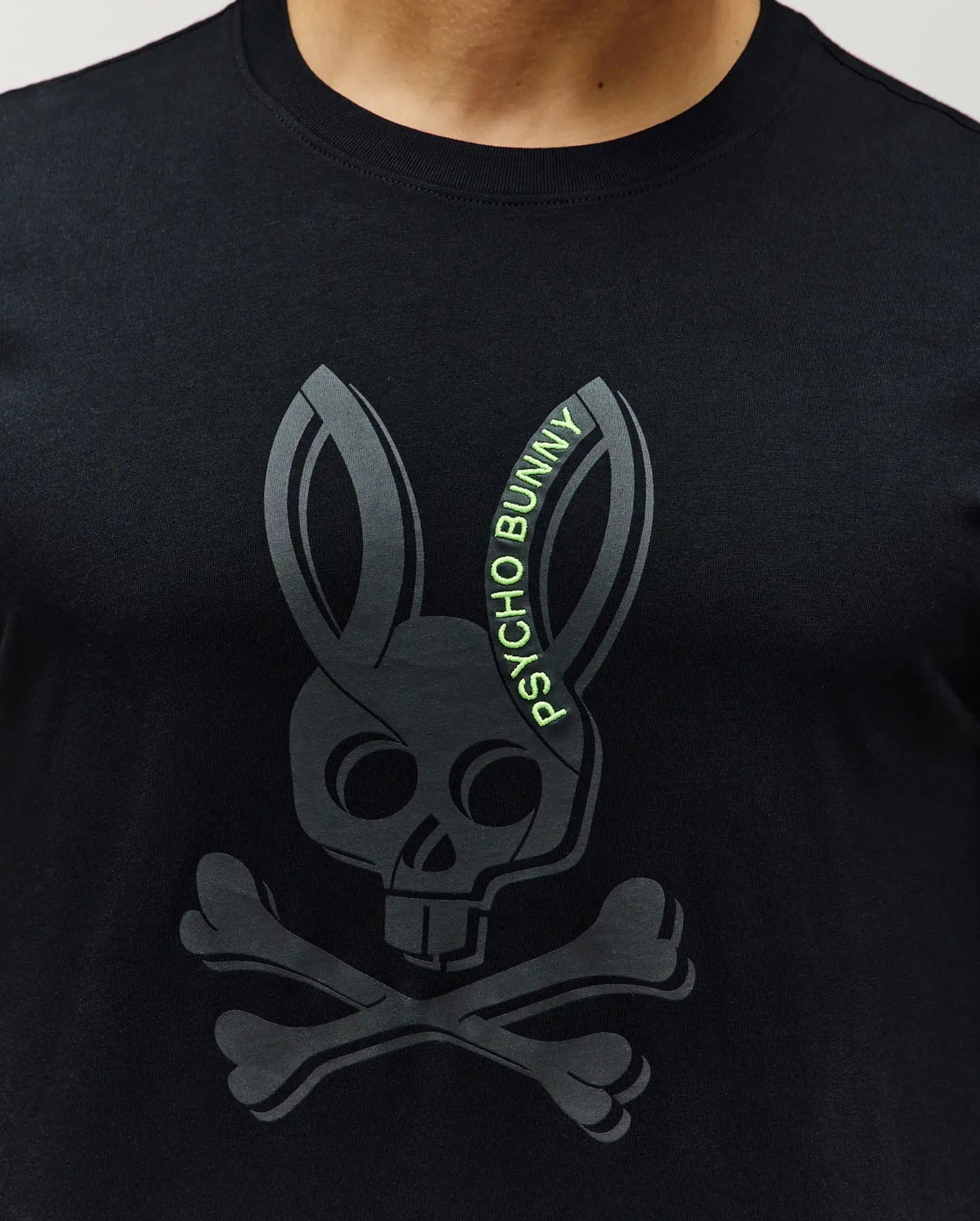 MENS SERGE EMBROIDERED BUNNY GRAPHIC TEE - MT0200405